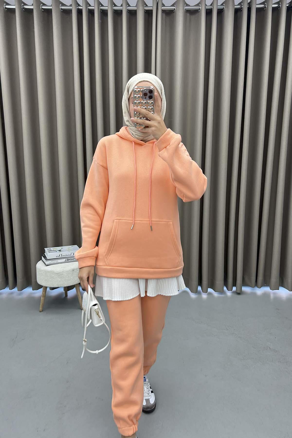 Kapüşonlu Sweatshirt Takım Yavruağzı