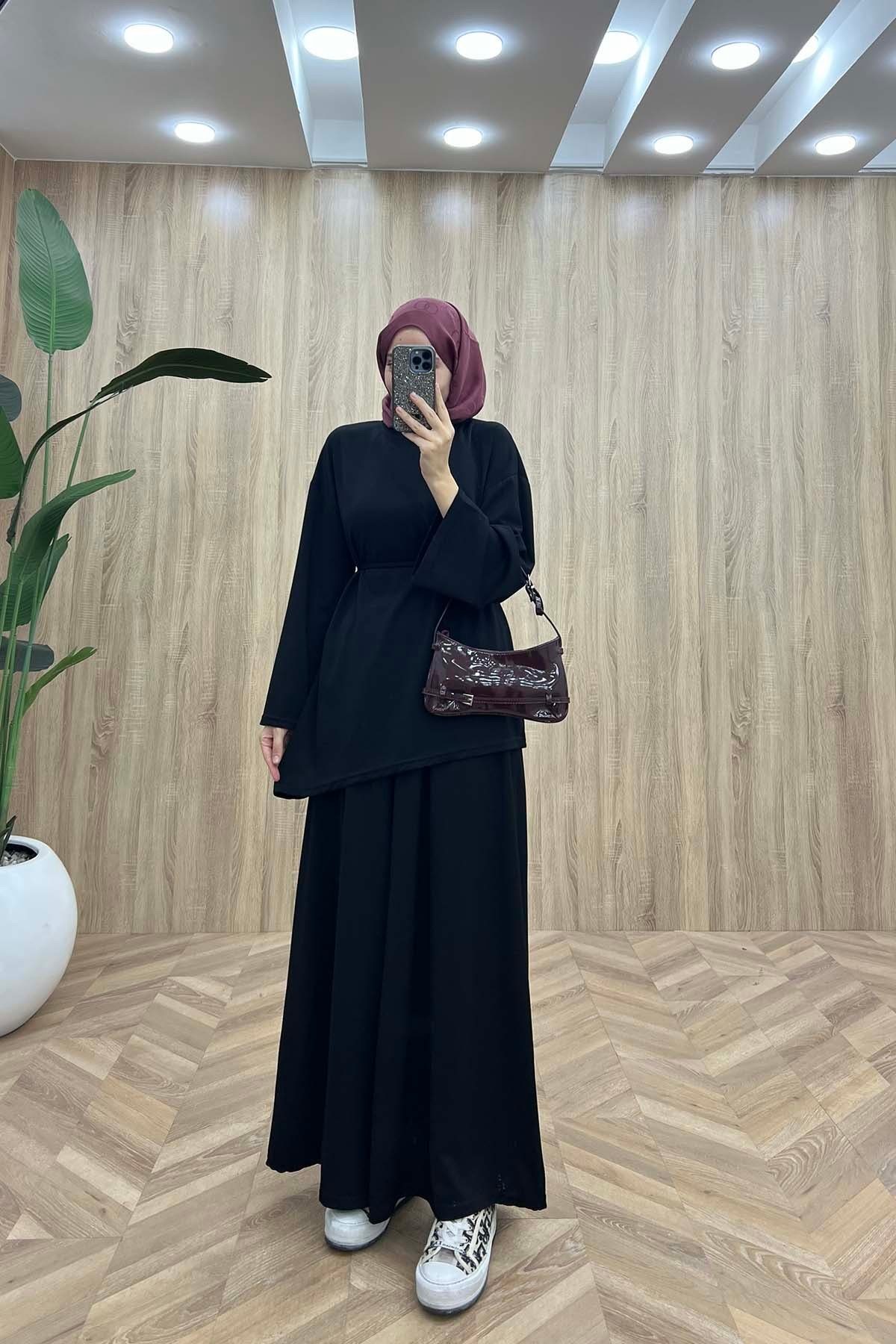 Kemerli Asimetrik Kesim Rahat Takım Siyah