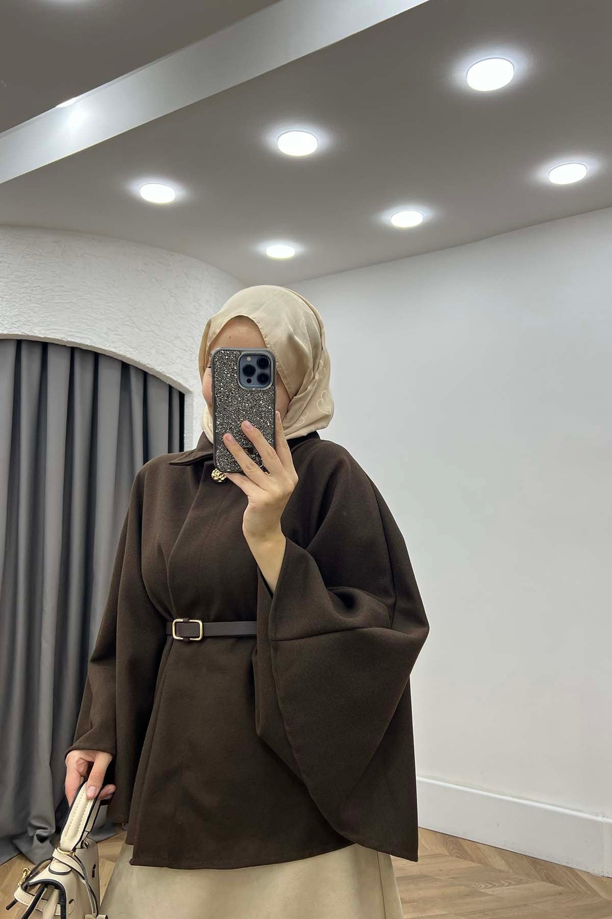 Kemerli Dökümlü Duru Kaşe Panço Kahve