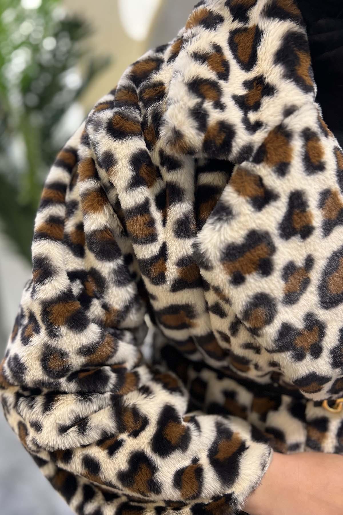Kemerli Leoparlı Kürk Mont Acı Kahve