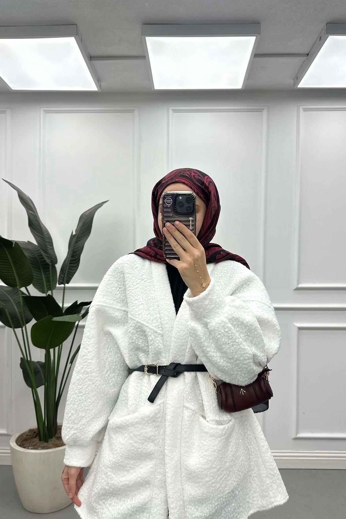 Kemerli Peluş Ceket Beyaz