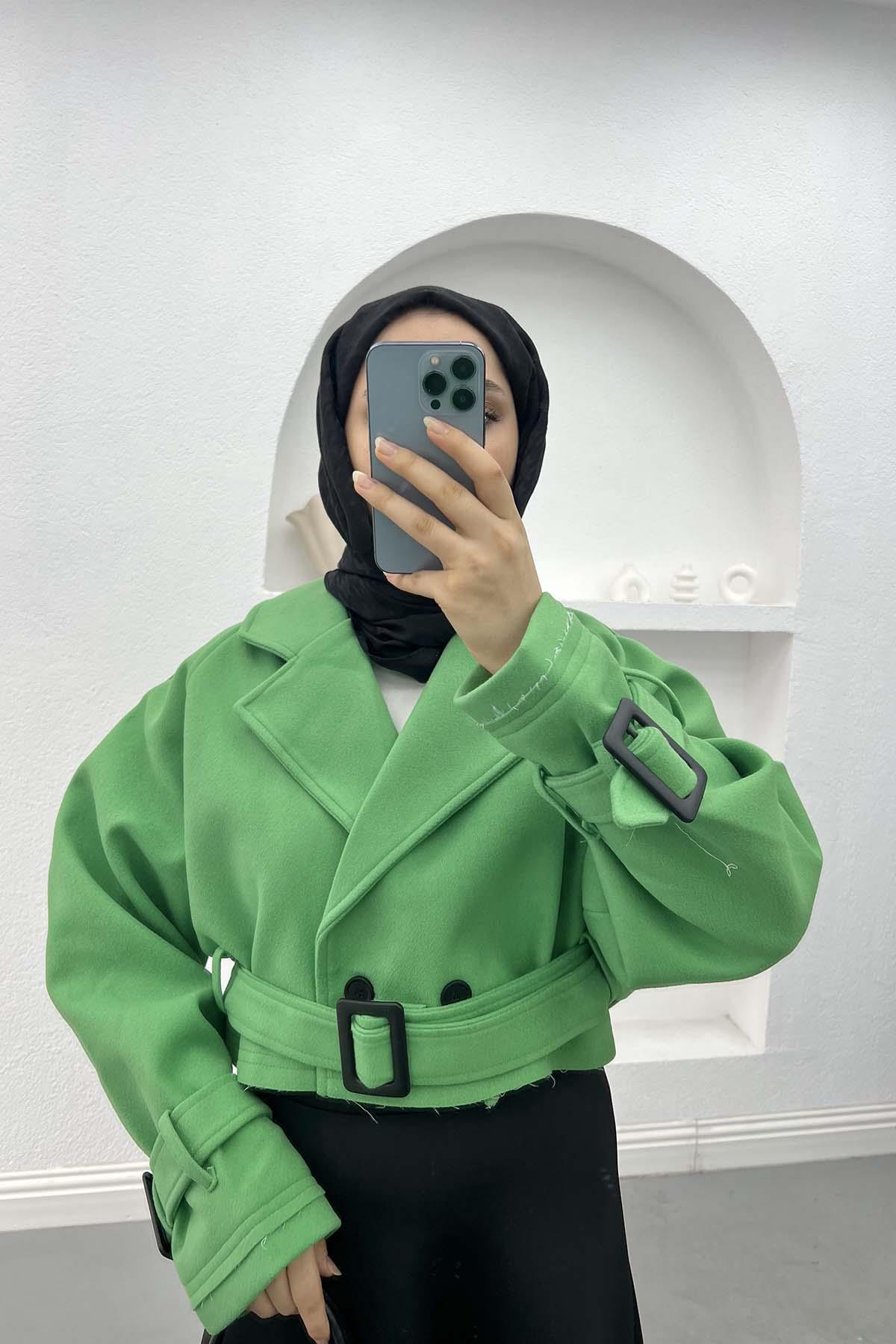 Kemerli Reglan Ceket Yeşil