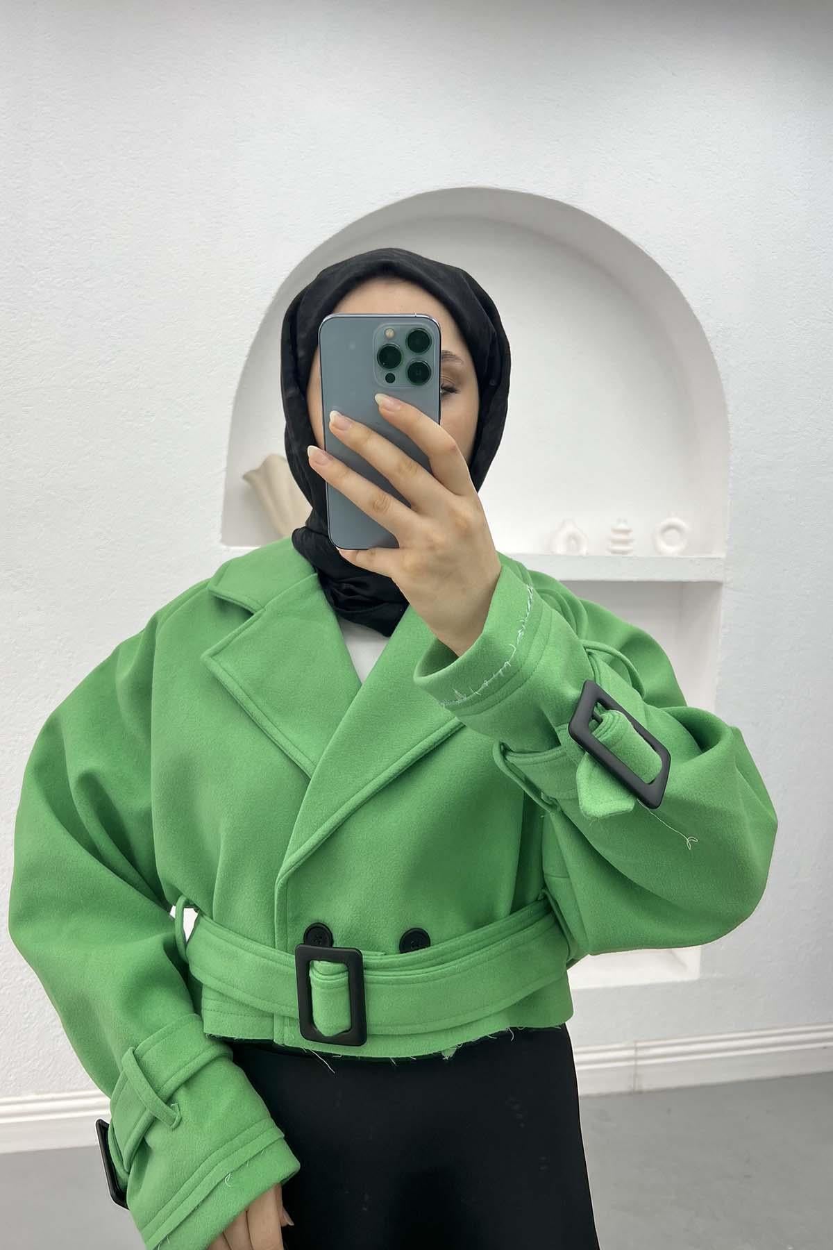 Kemerli Reglan Ceket Yeşil
