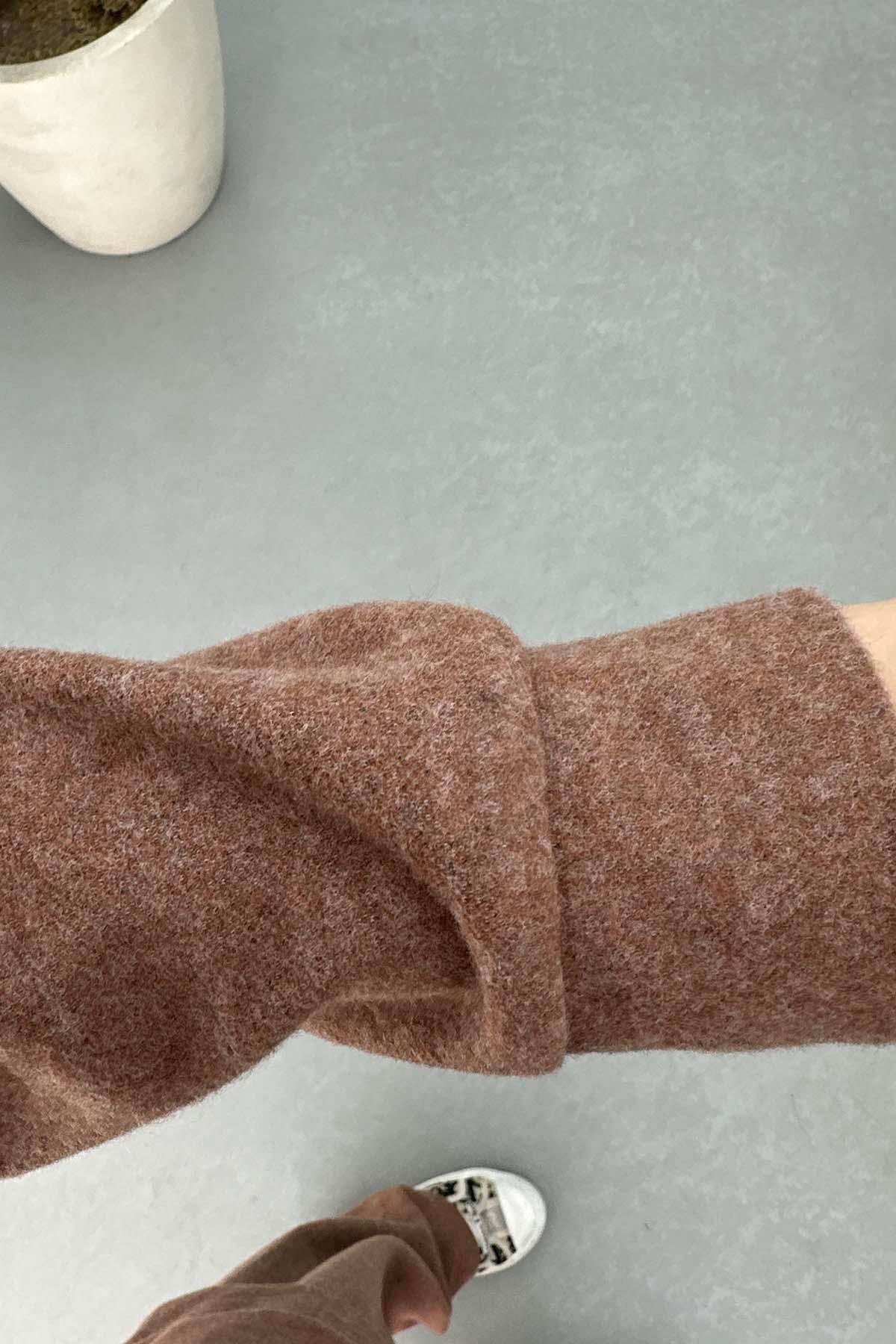 Kendinden Fularlı Tivil Takım Kahve