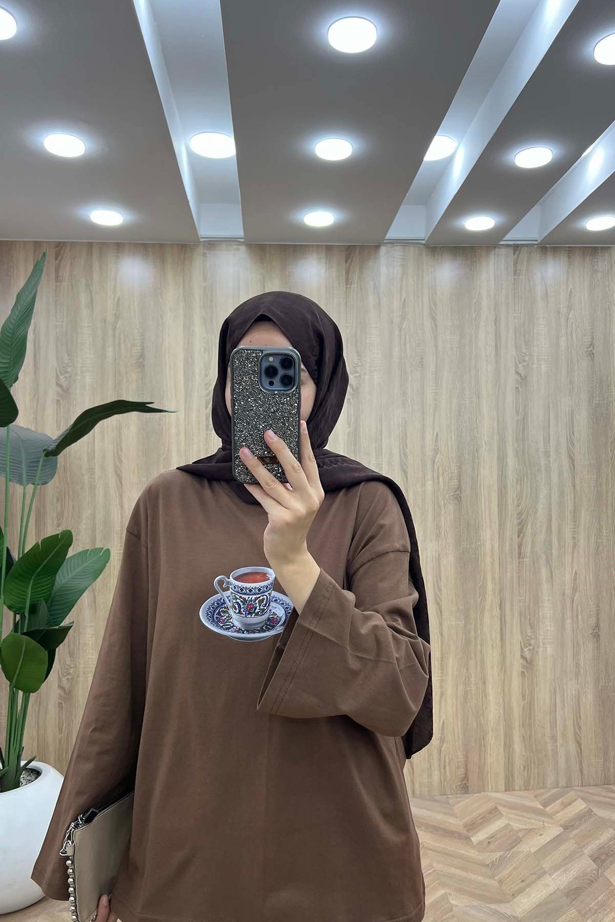 Kırk Yıl Hatır Temalı Sweat Kahve