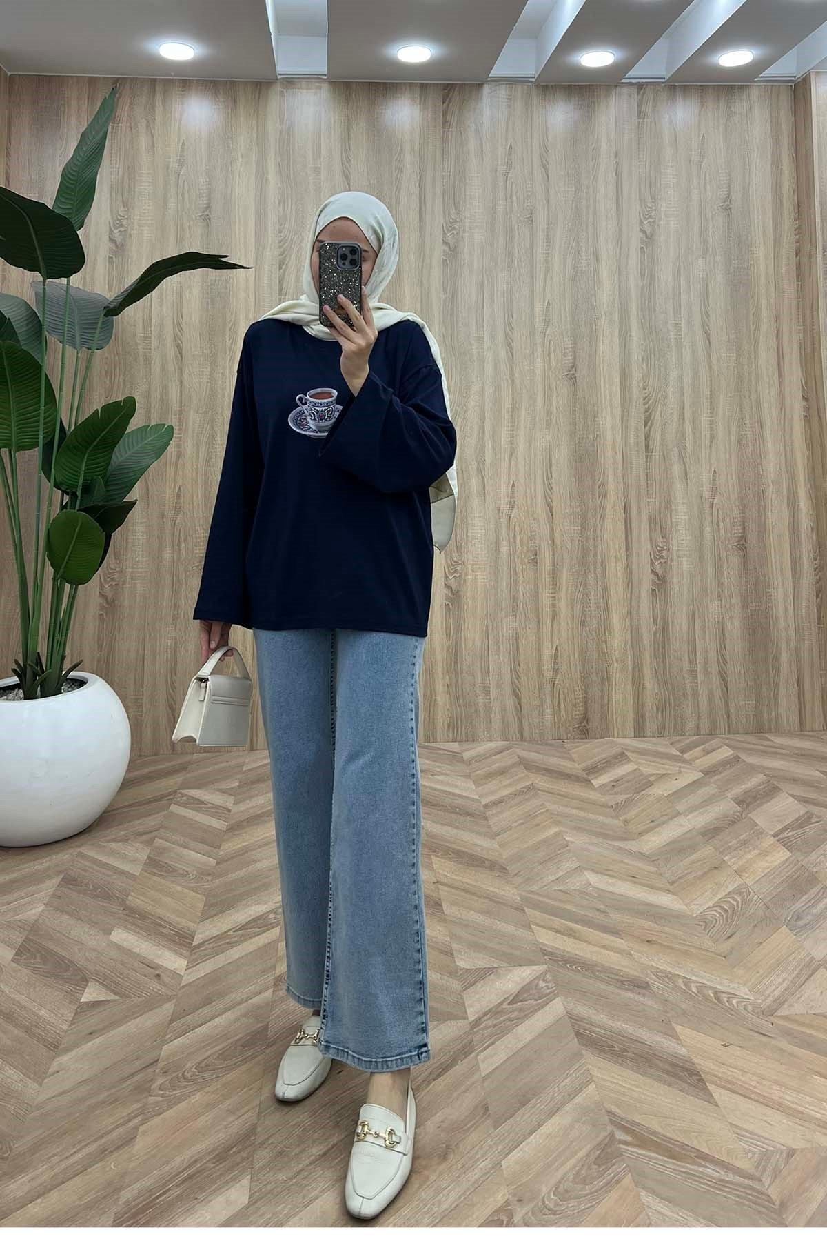 Kırk Yıl Hatır Temalı Sweat Lacivert