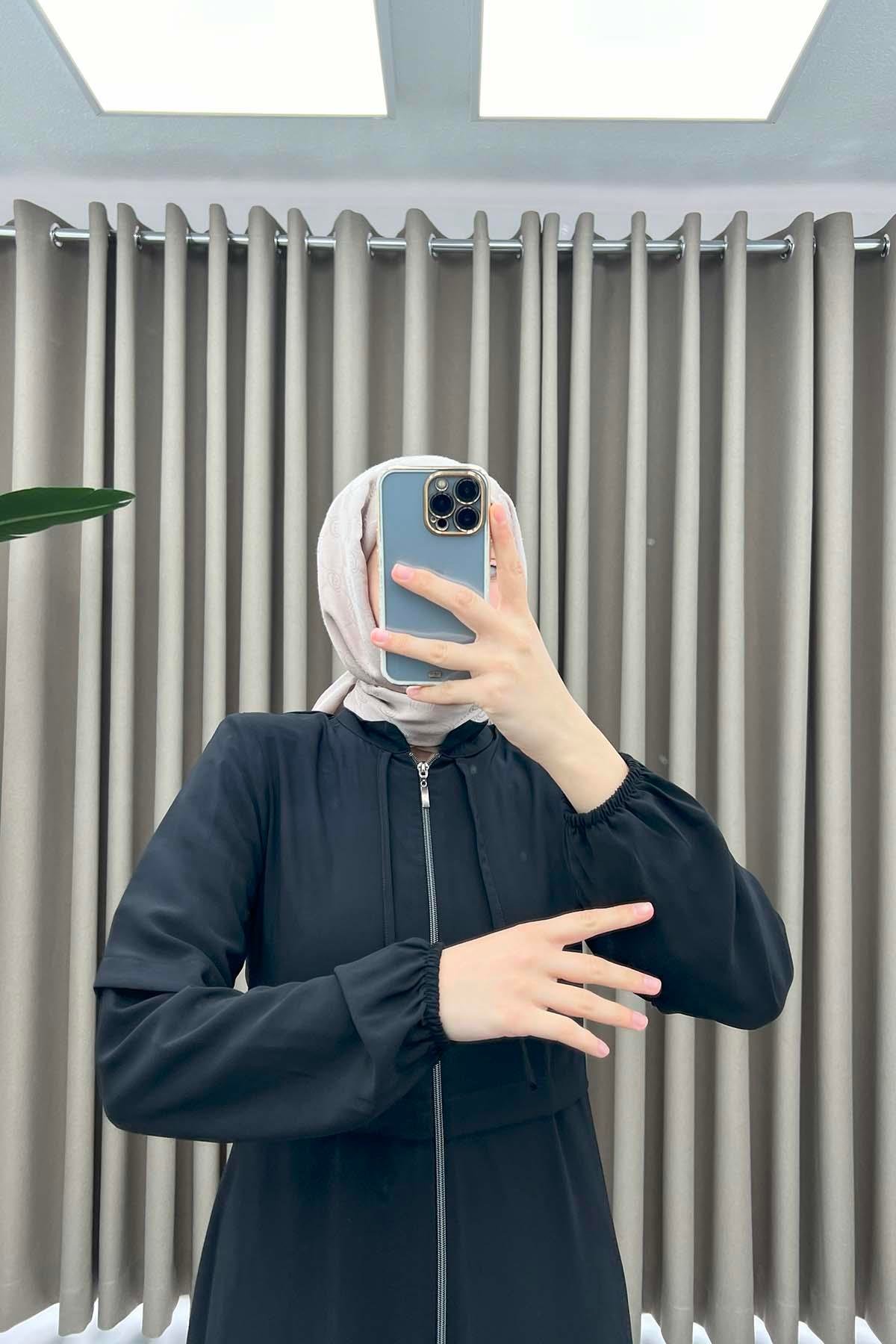 Kol Büzgülü Ferace Siyah