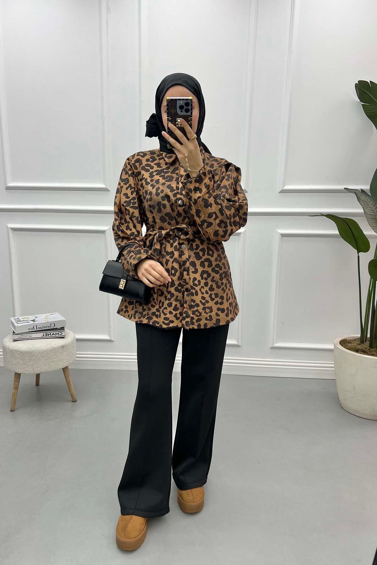 Kol Detaylı Leopar Ceket Leopar