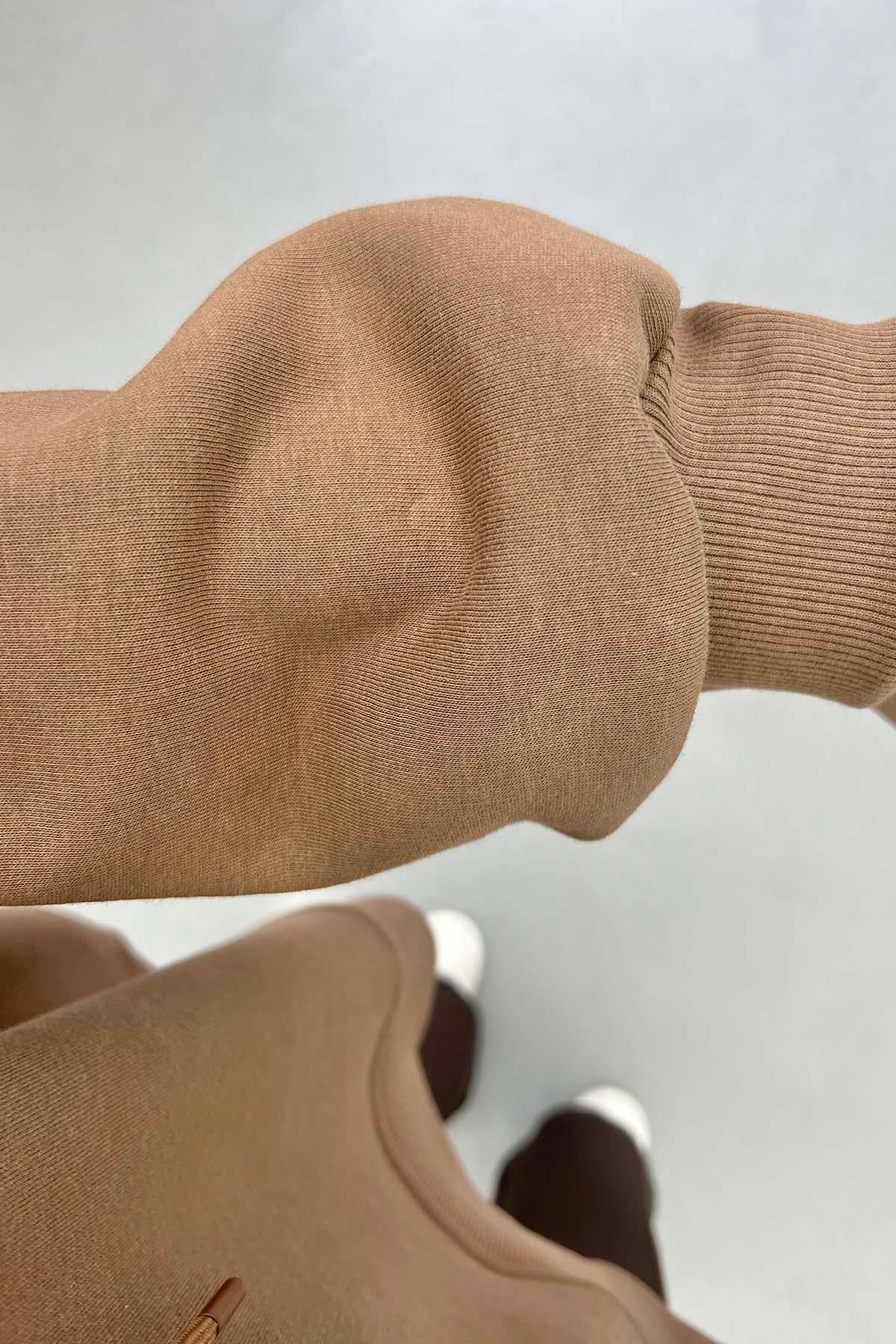 Kol Detaylı Üç İplik Sweatshirt Kahve
