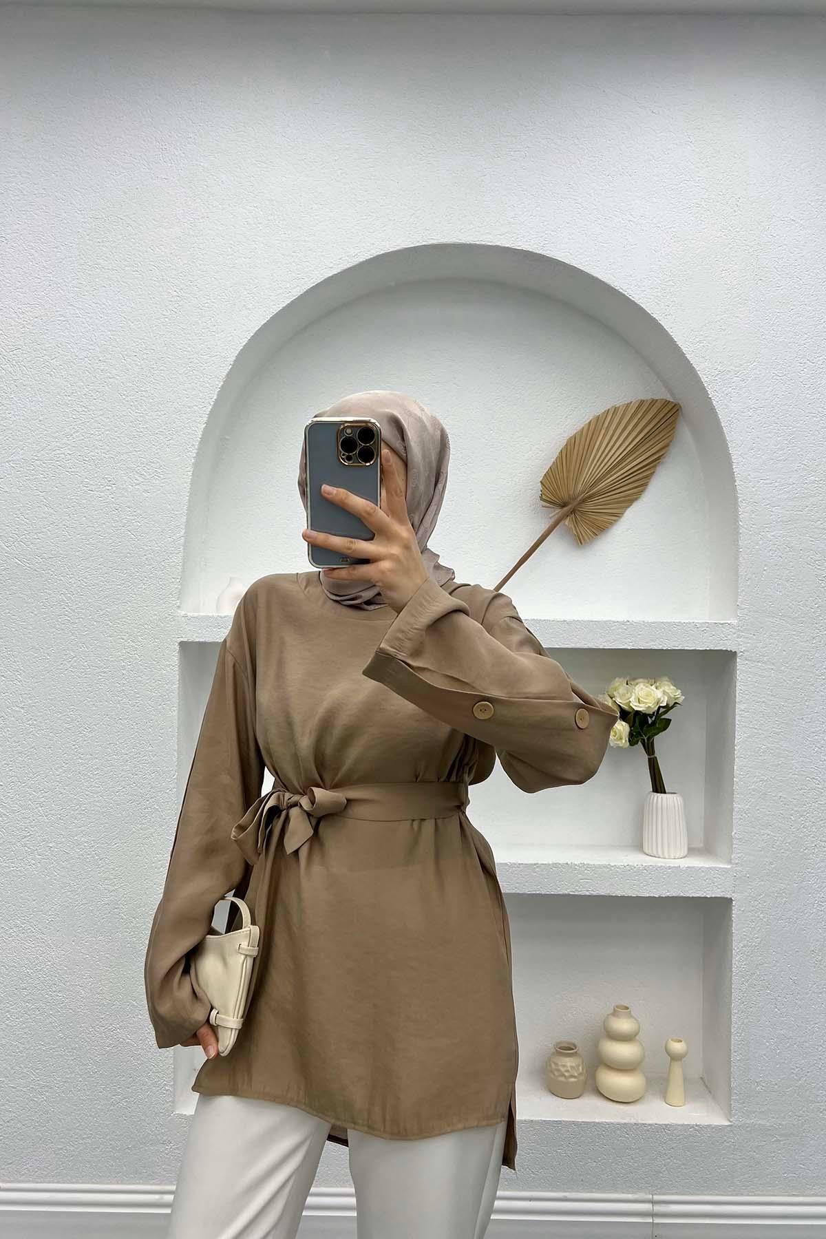 Kol Düğmeli Bağlamalı Tunik Sütlü Kahve