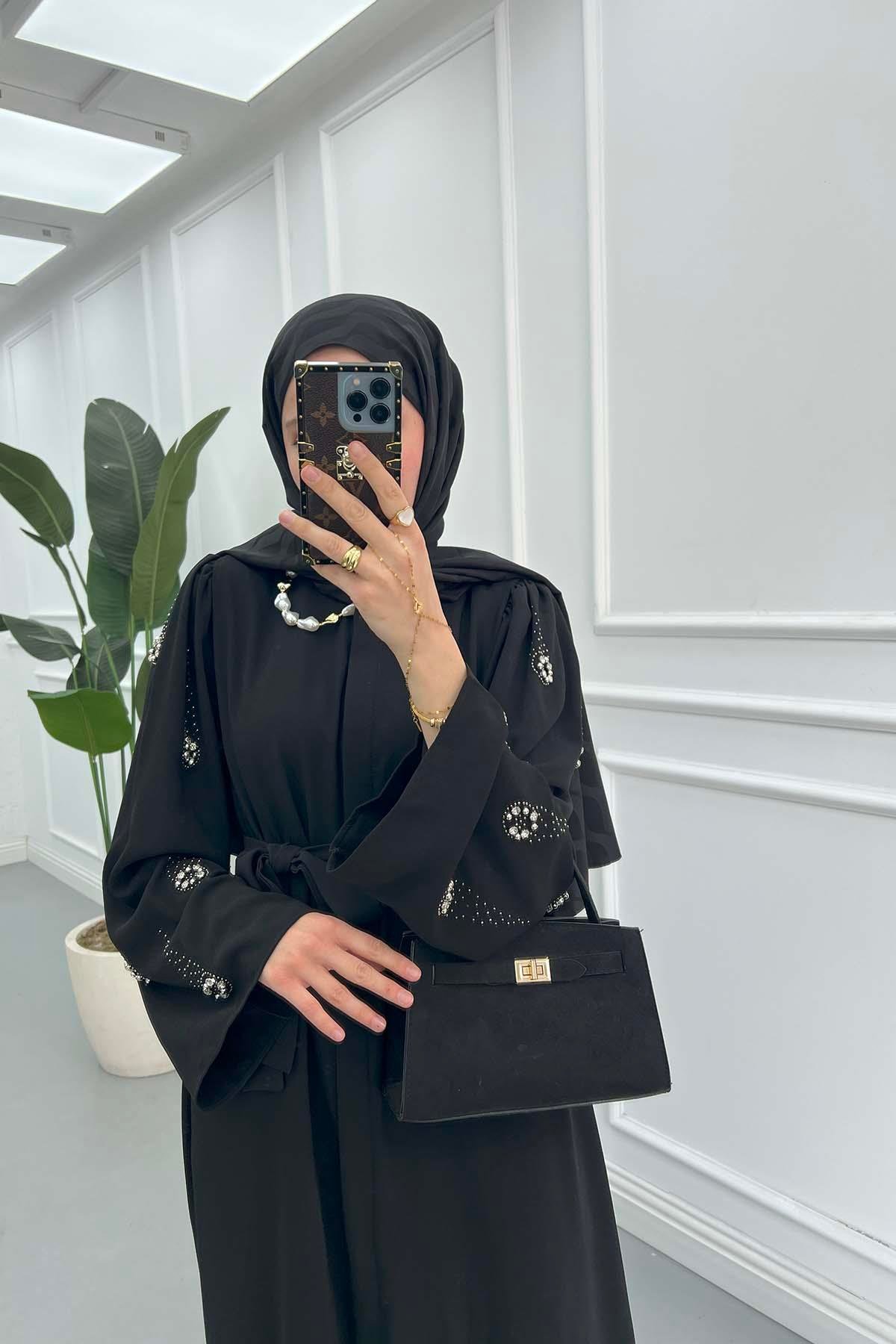 Kol Taşlı Abaya Siyah