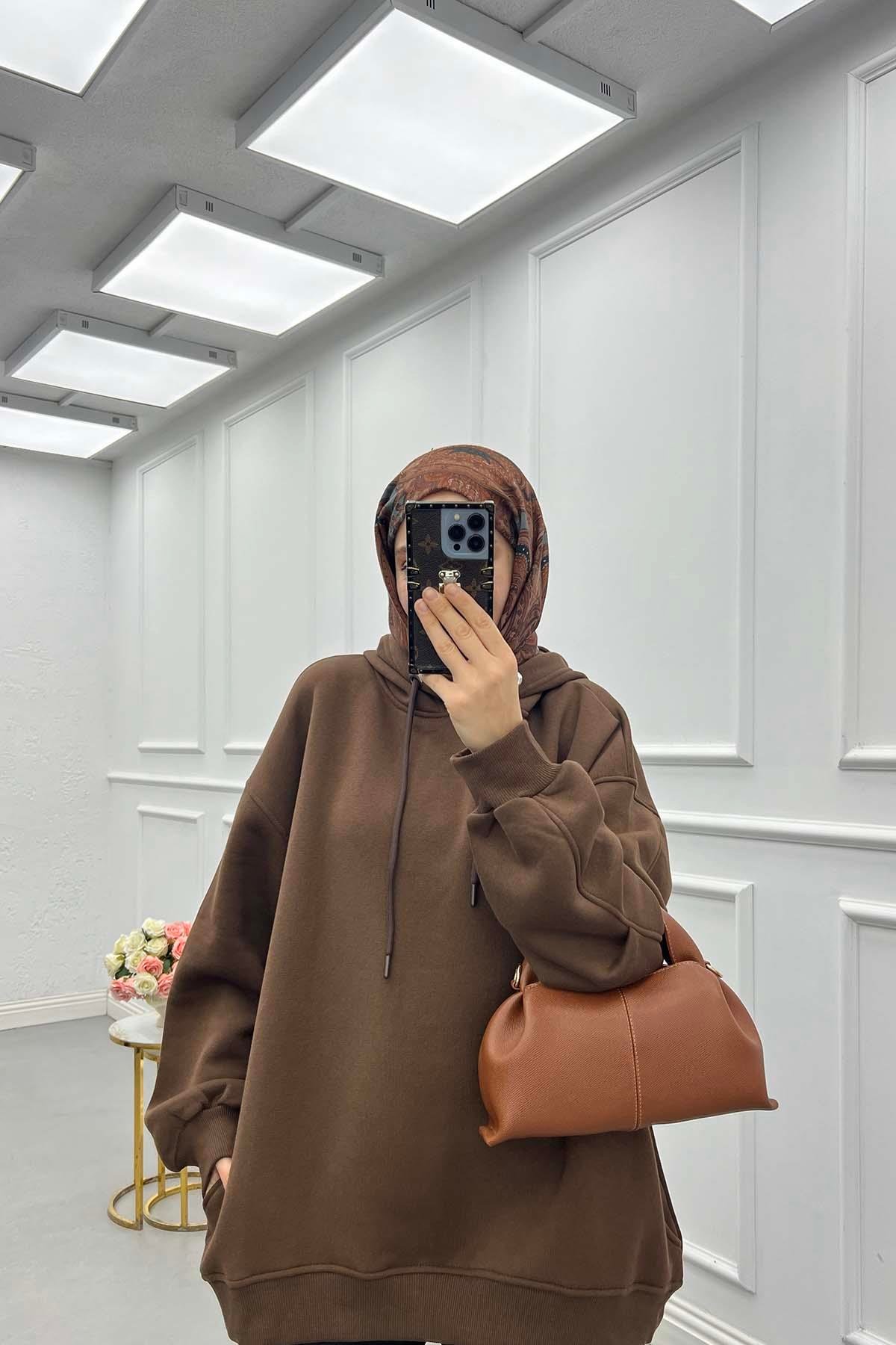 Kolu Pile Detaylı Kapüşonlu Sweat Kahve