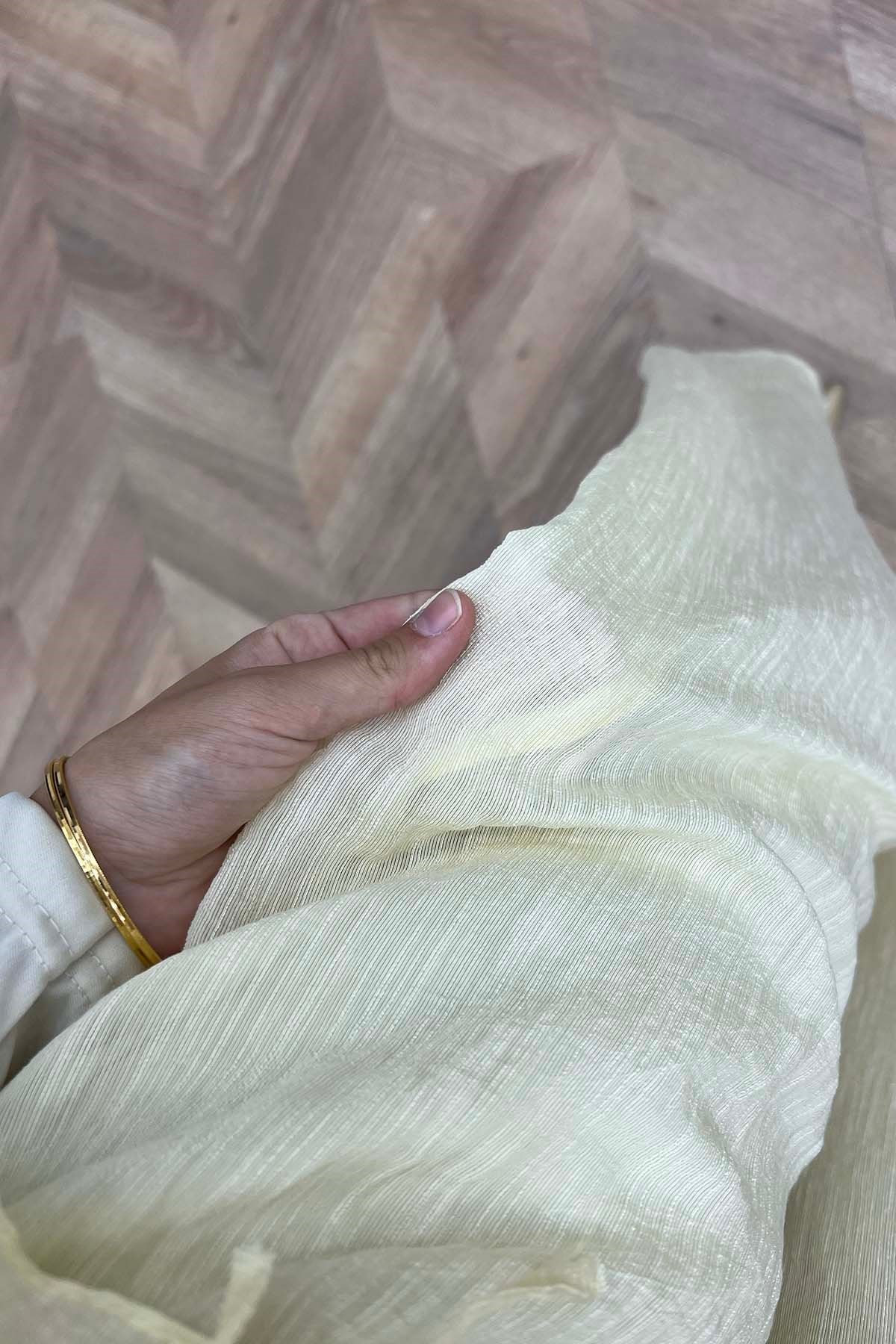 Kuğu Salaş Pelerin Takım Sarı