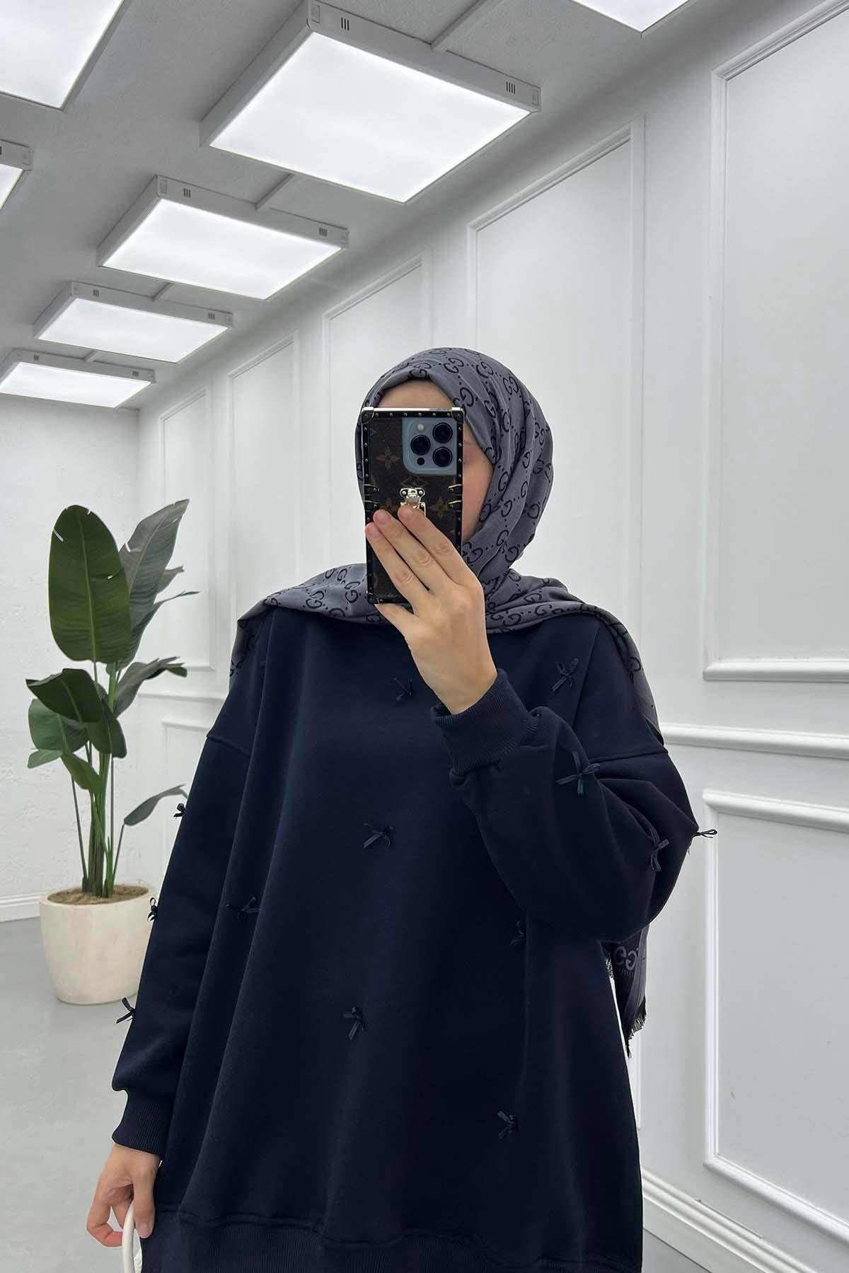 Kurdeleli Sweatshirt Lacivert