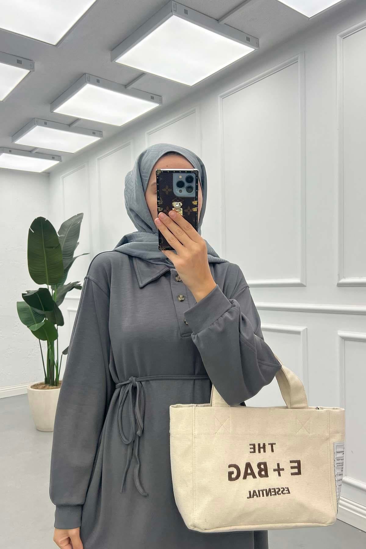Kuşaklı Düğmeli Oysh Elbise Gri