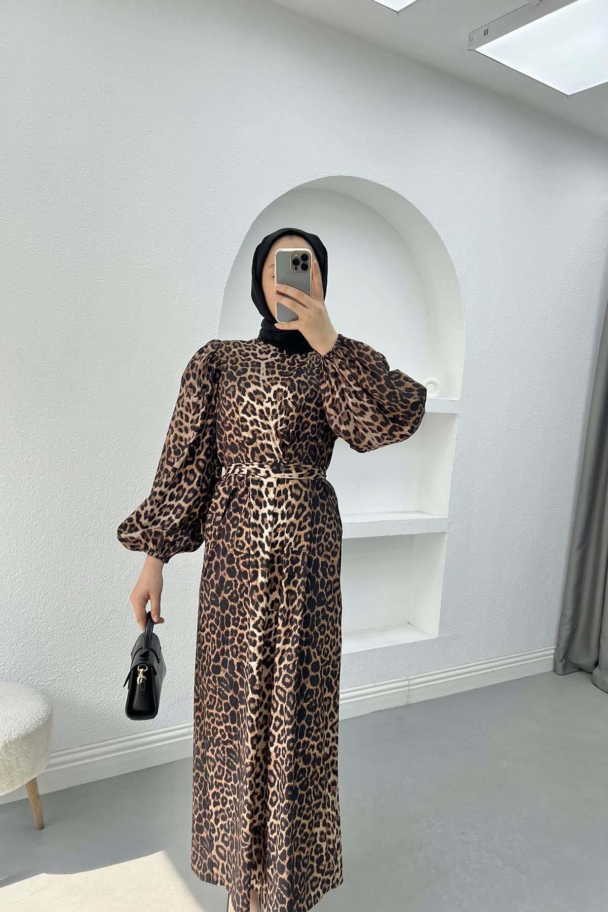 Leopar Desenli Elbise Siyah