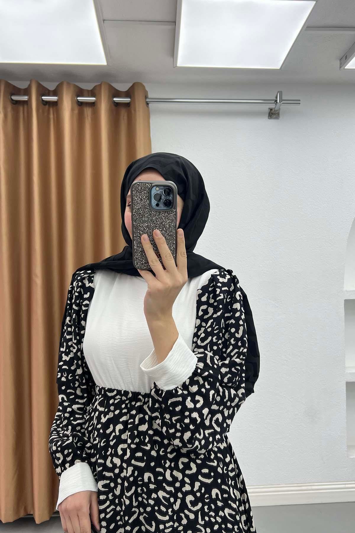Leopar Desenli Elbise Siyah