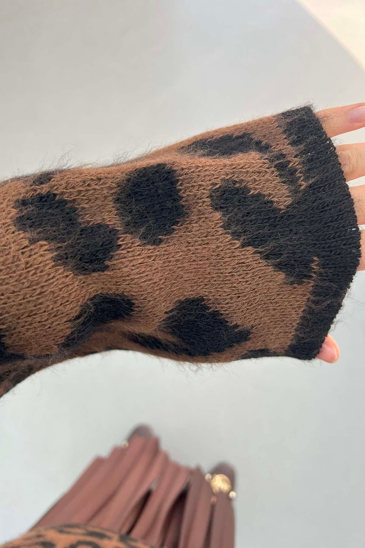 Leopar Desenli Hırka Acı Kahve
