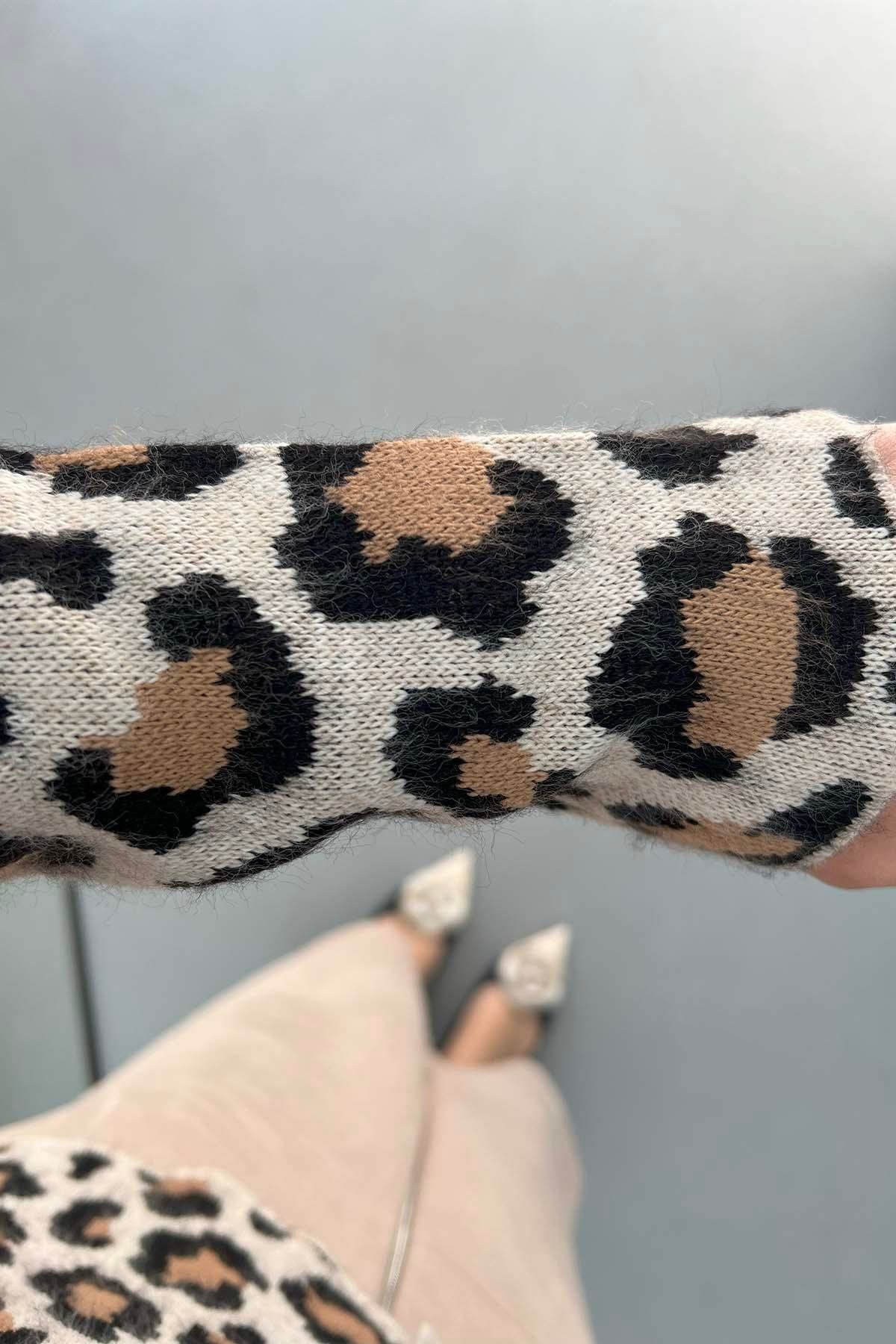 Leopar Desenli Hırka Bej