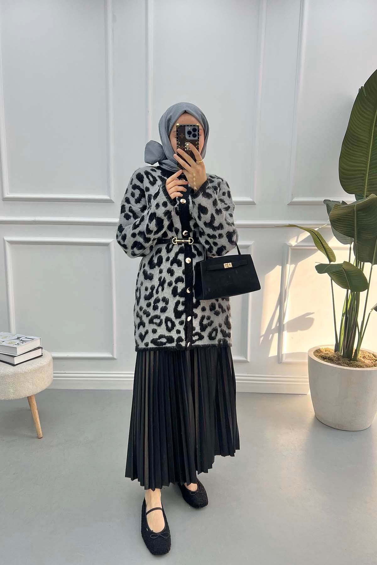 Leopar Desenli Hırka Gri