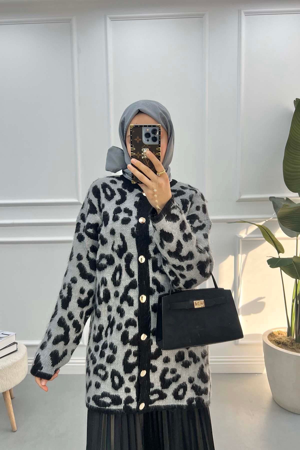 Leopar Desenli Hırka Gri