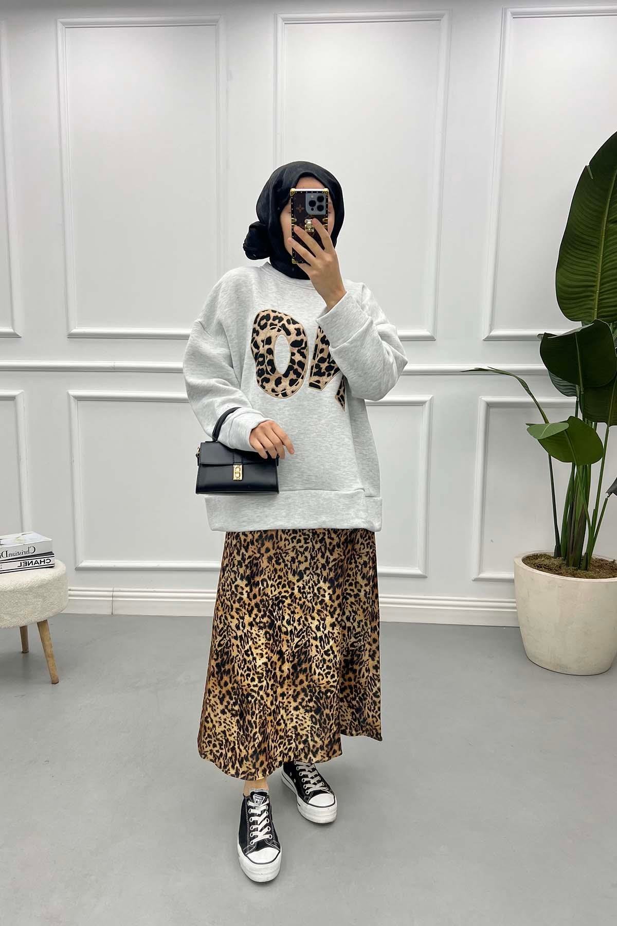 Leopar Yazılı Üç İplik Sweatshirt Gri