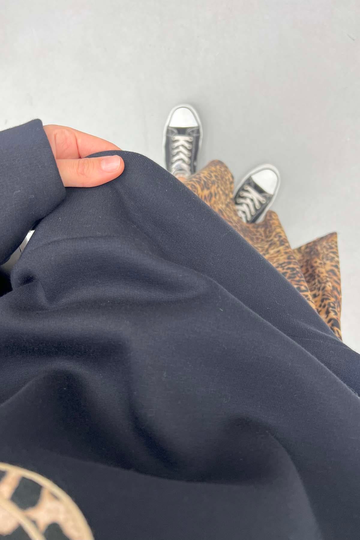 Leopar Yazılı Üç İplik Sweatshirt Siyah