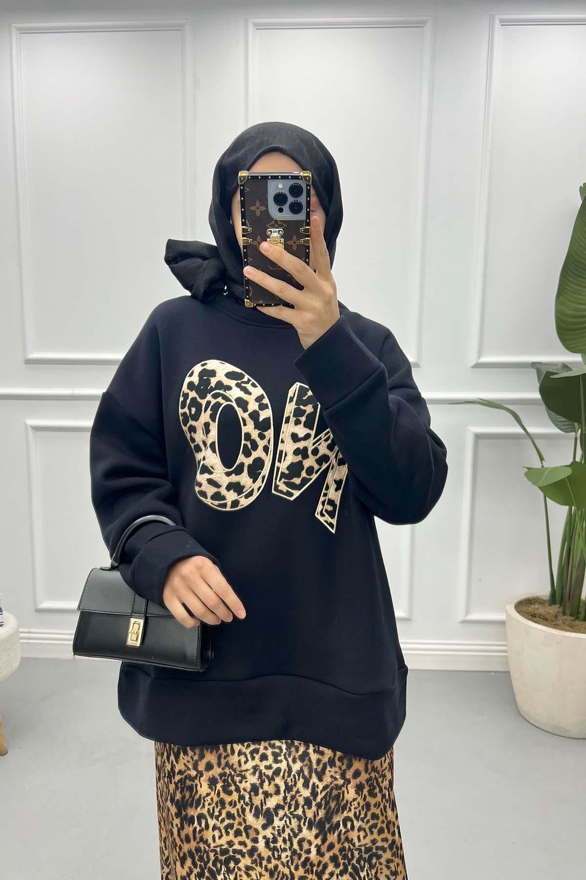 Leopar Yazılı Üç İplik Sweatshirt Siyah