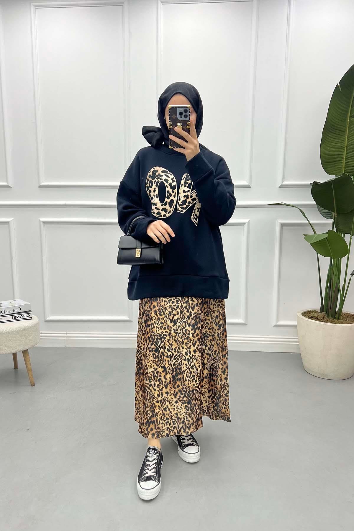 Leopar Yazılı Üç İplik Sweatshirt Siyah