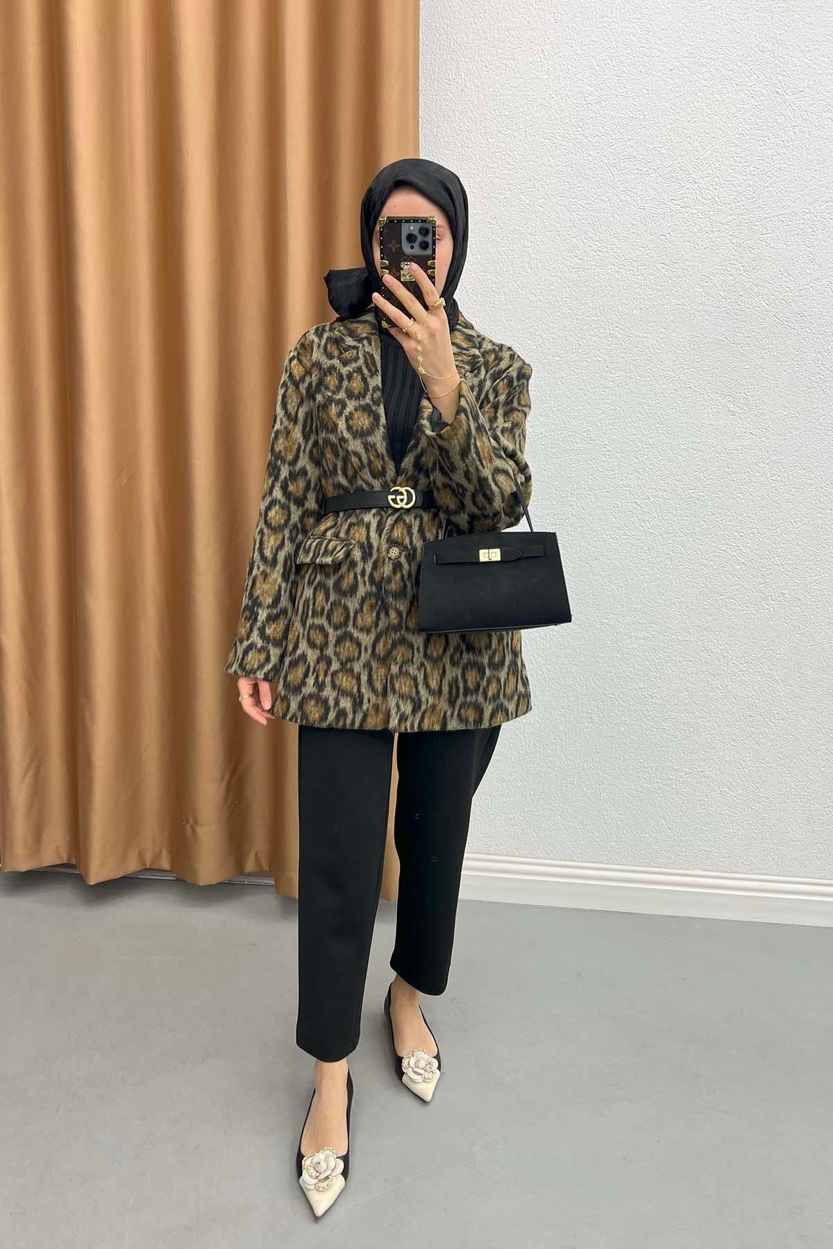 Leoparlı Kaşe Ceket Leopar