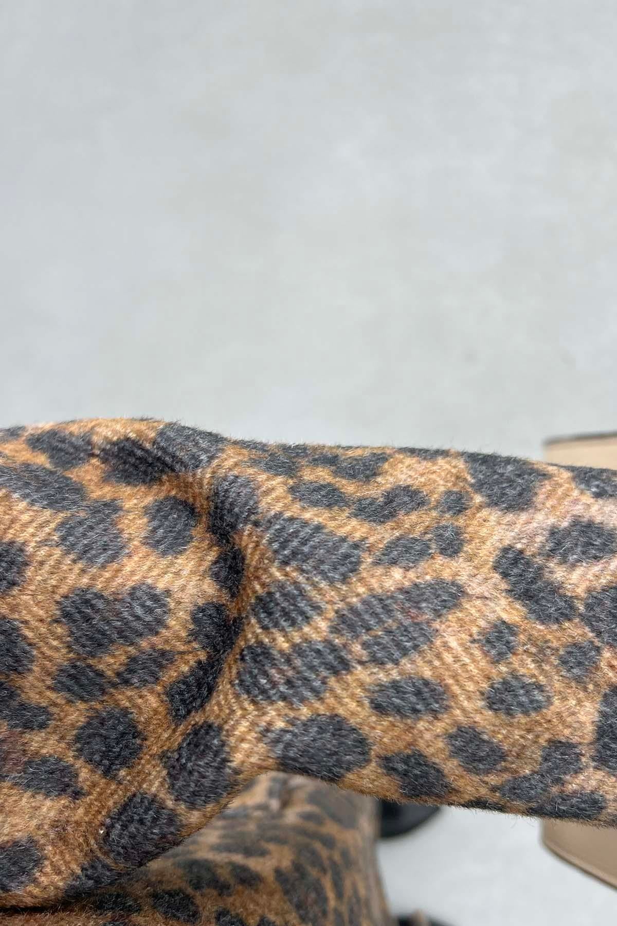 Leoparlı Kaşe Ceket Leopar