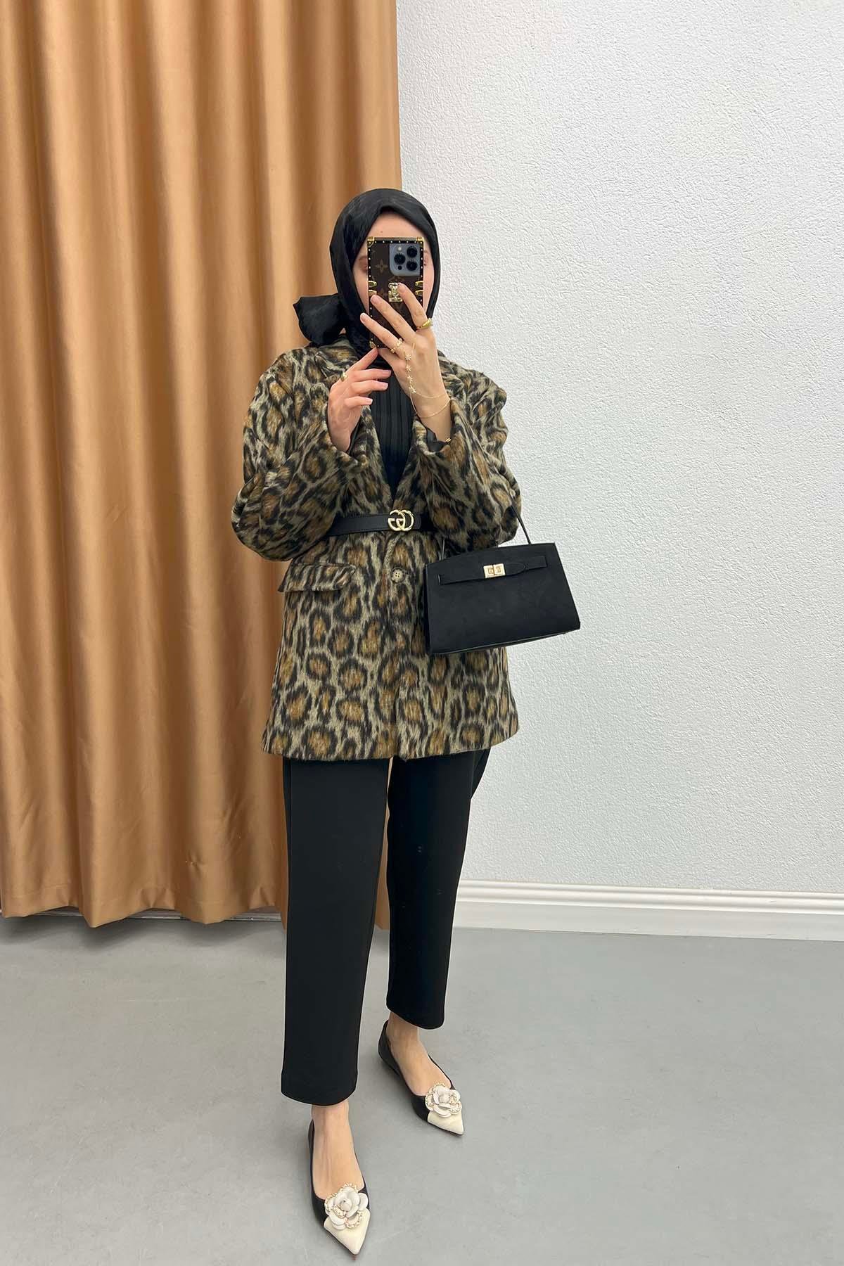 Leoparlı Kaşe Ceket Leopar
