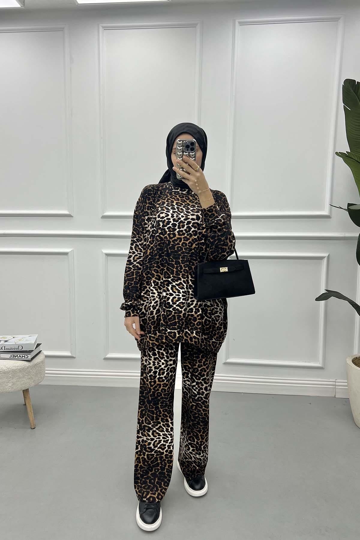 Leoparlı Oversize Takım Leopar
