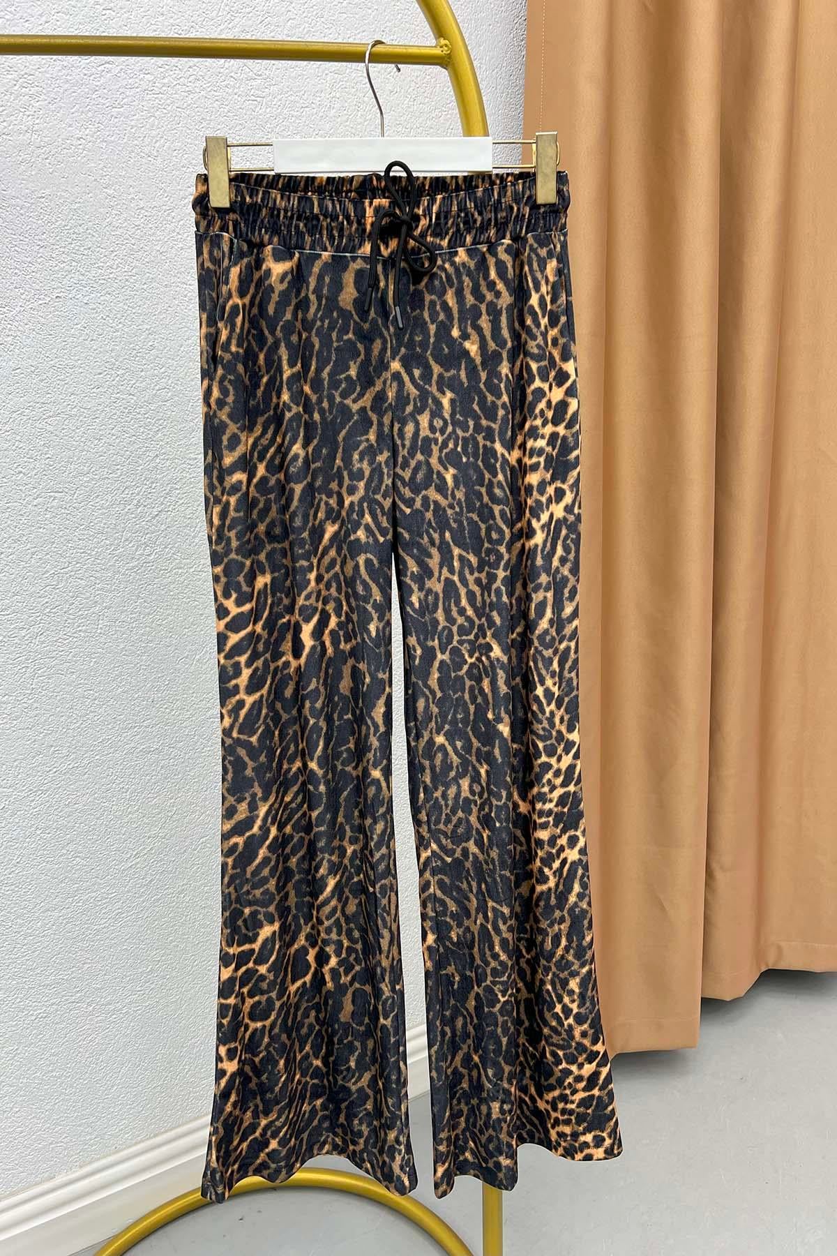 Leoparlı Parlak Pantolon Leopar