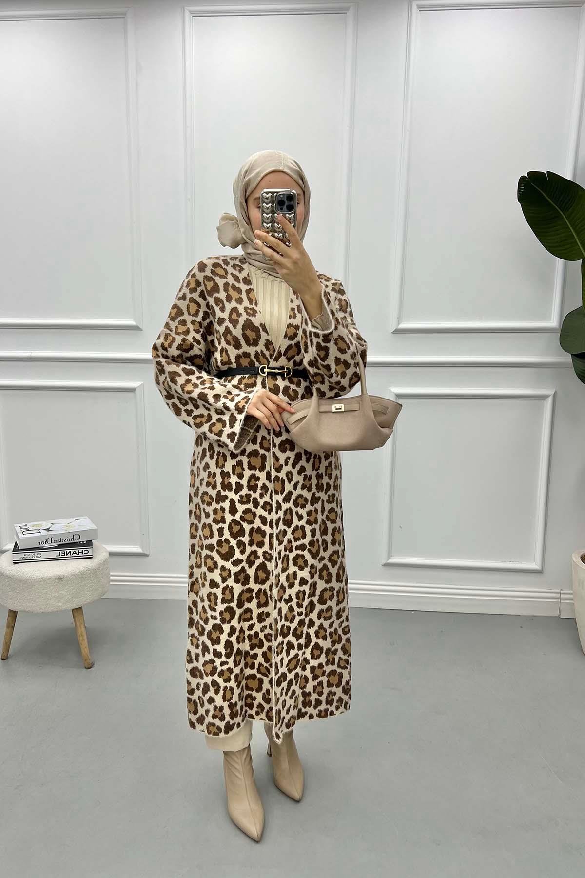 Leoparlı Uzun Hırka Bej