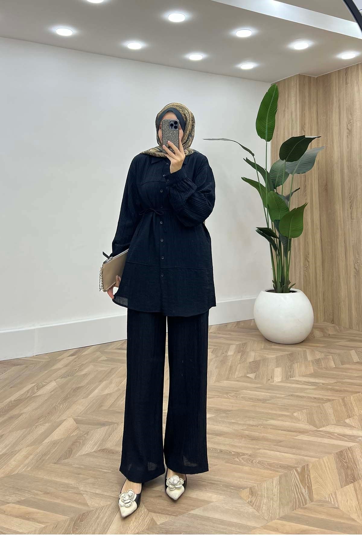 Lidya Modern Kesim Pastel Takım Siyah