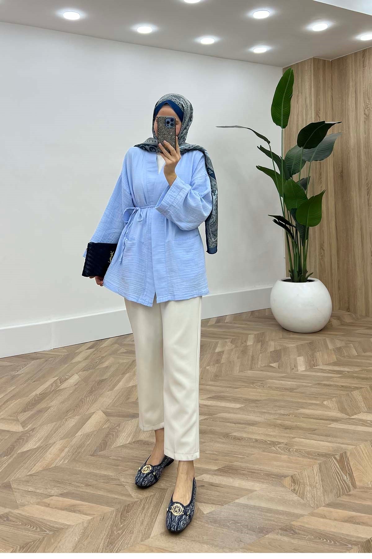 Lina Modern Kesim Belden Bağlamalı Tunik Bebe Mavi