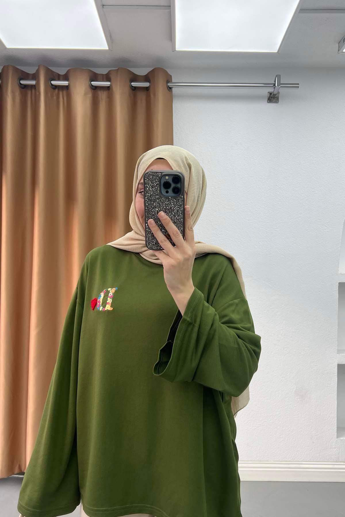 Love &  Letter Nakışlı Oversize Sweatshirt Haki