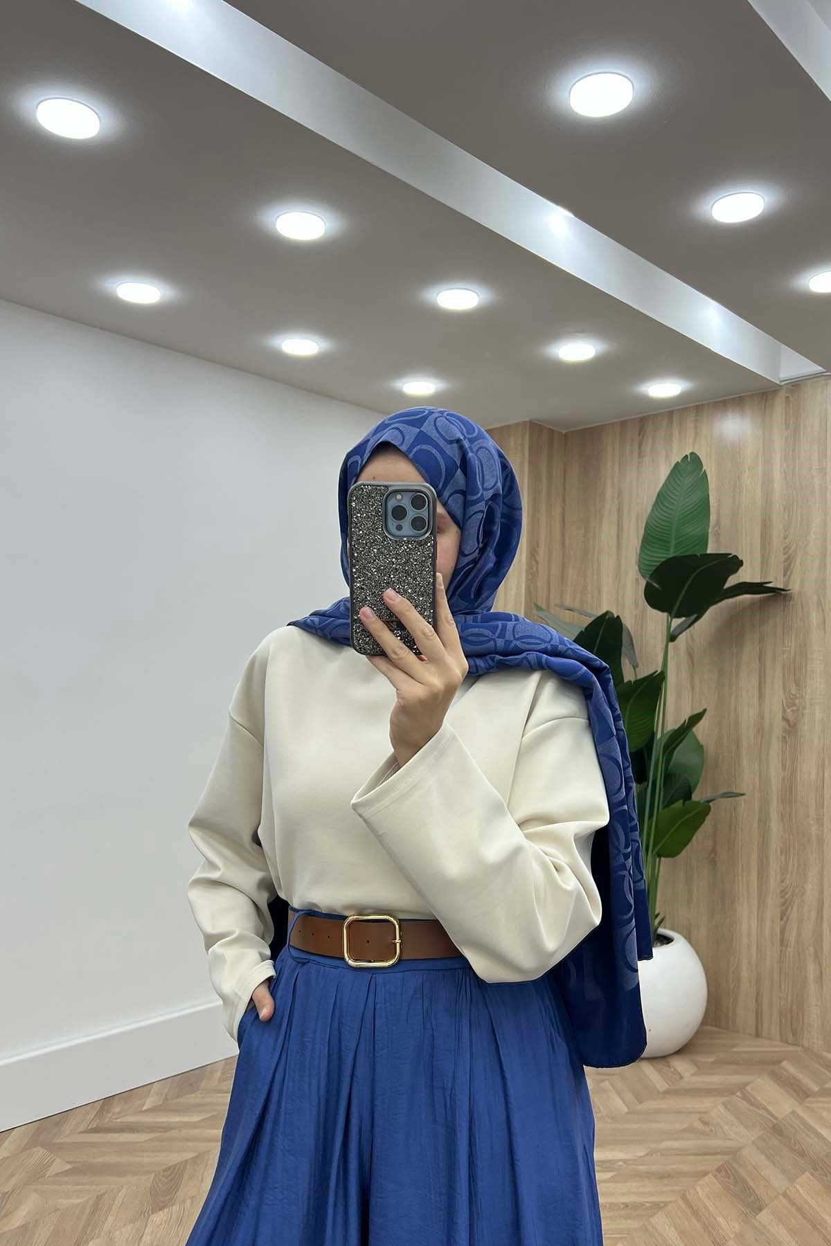 Modern Kemerli Dökümlü Çilek Pantalon İndigo
