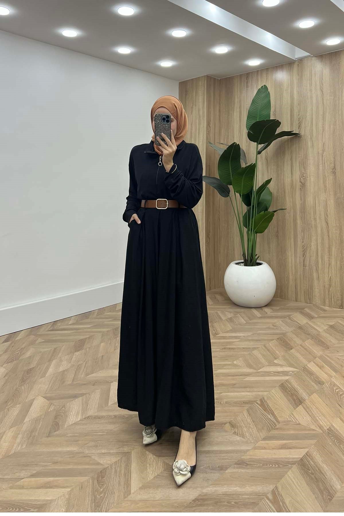 Modern Kemerli Dökümlü Çilek Pantalon Siyah