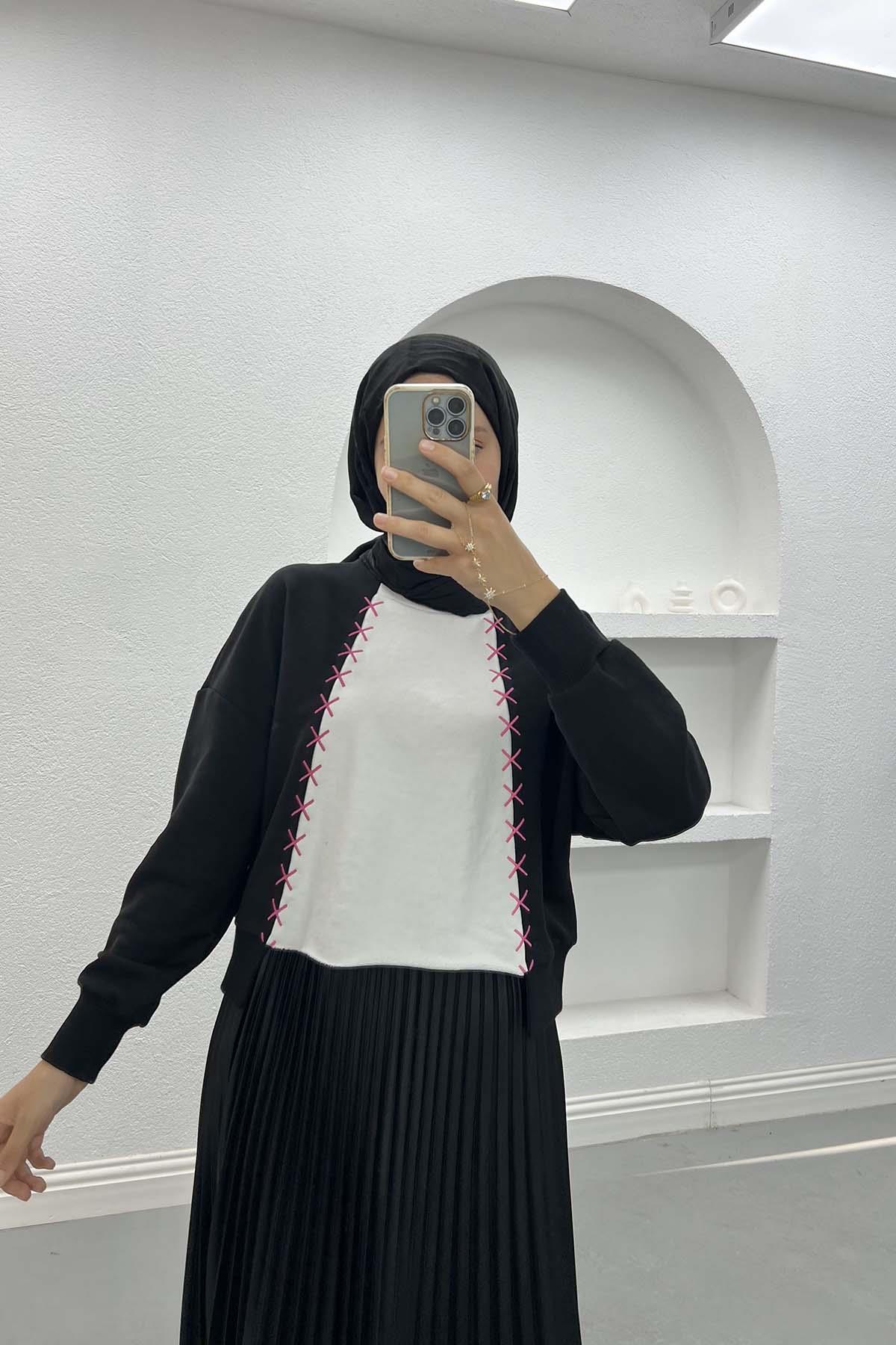 Nakış Detaylı Sweatshirt Siyah