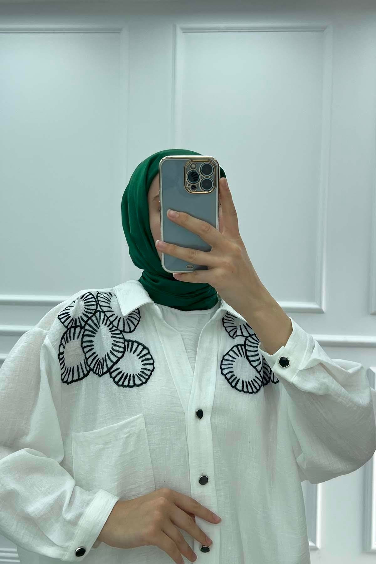 Nakışlı Oversize Gömlek Beyaz