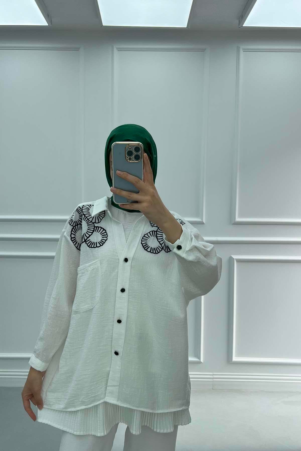 Nakışlı Oversize Gömlek Beyaz