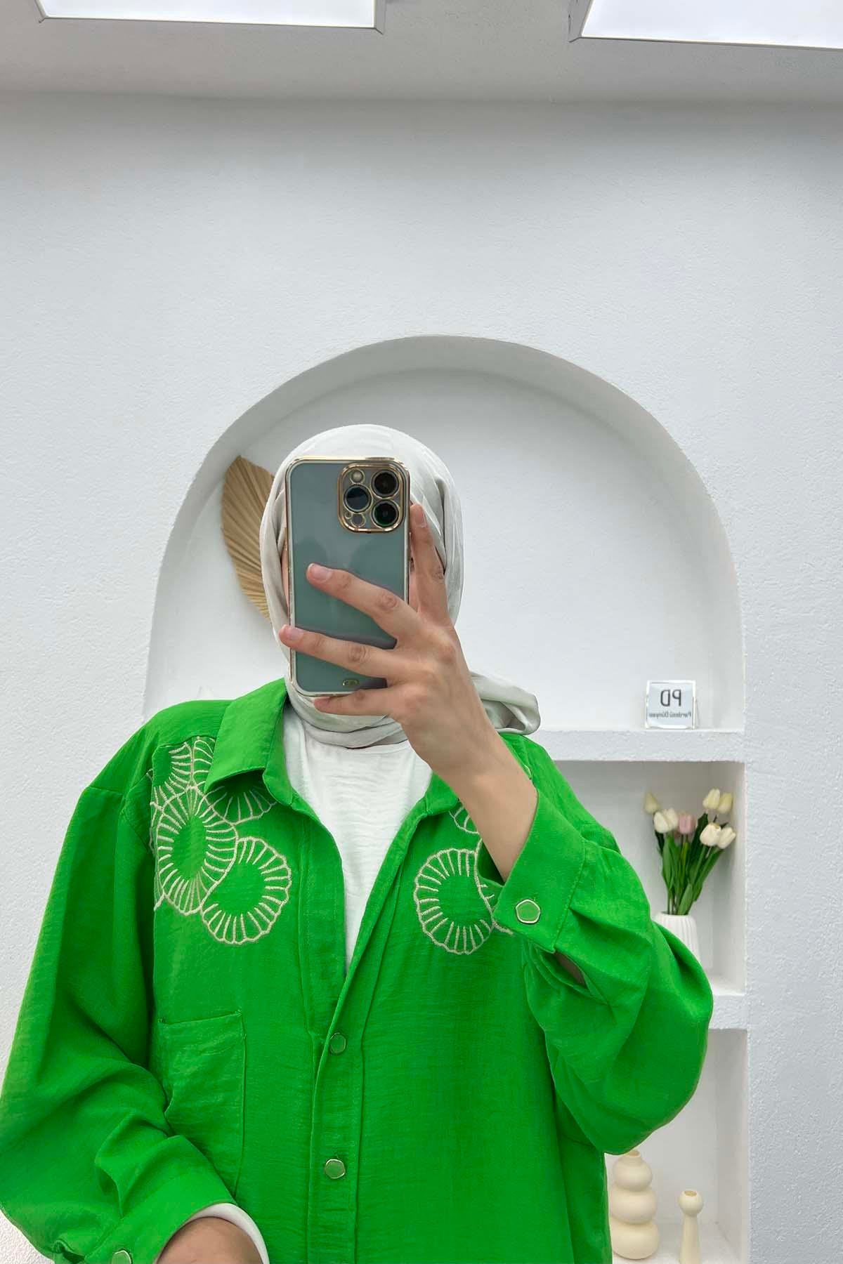 Nakışlı Oversize Gömlek Yeşil