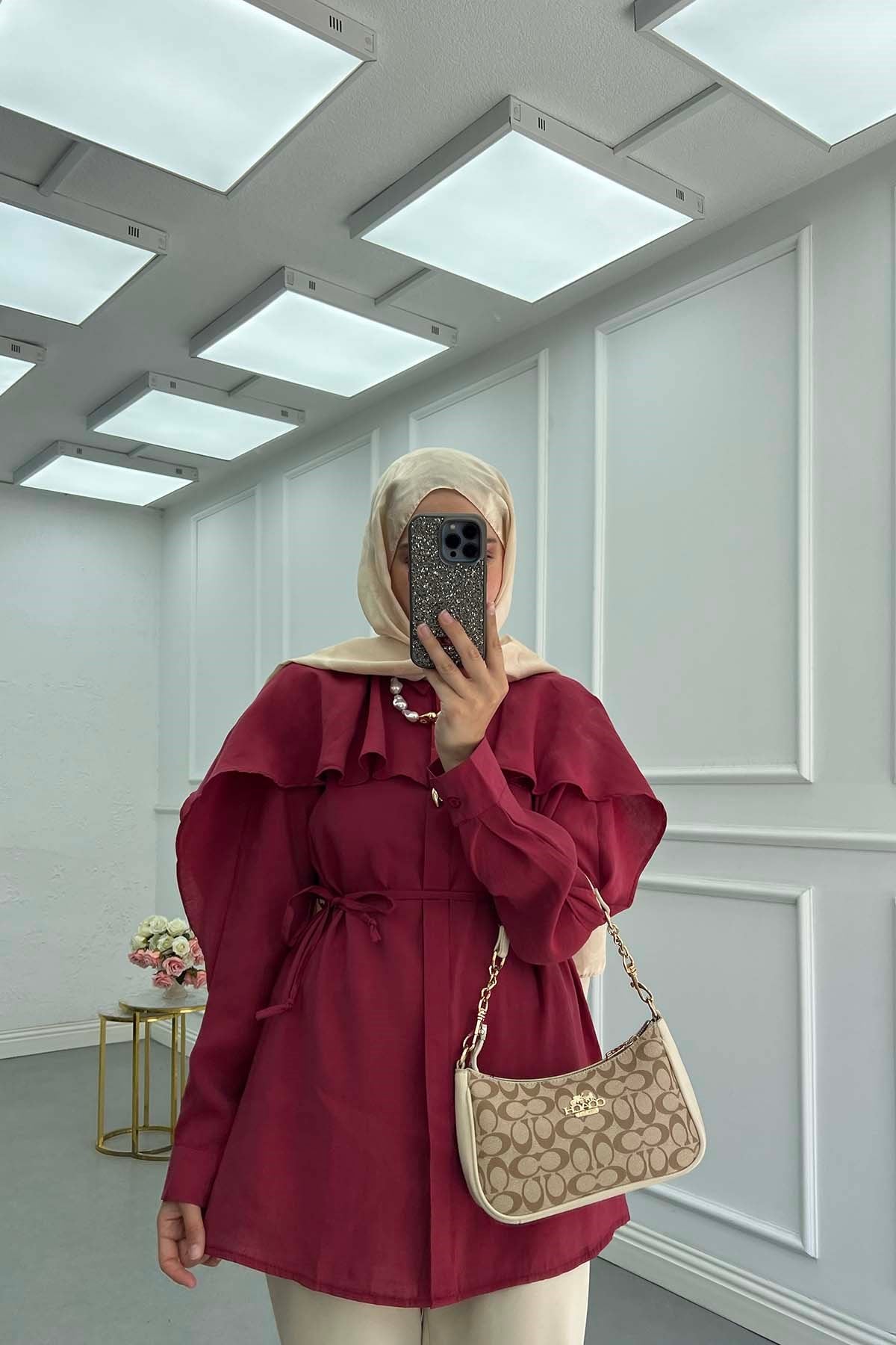 Omuzları Pelerin Detaylı Seyyar Kemerli Modal Gömlek Bordo