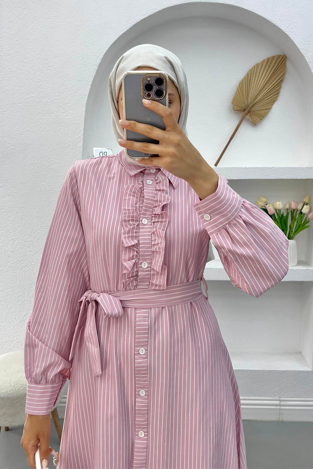 Önü Fırfırlı Çizgili Elbise Pembe