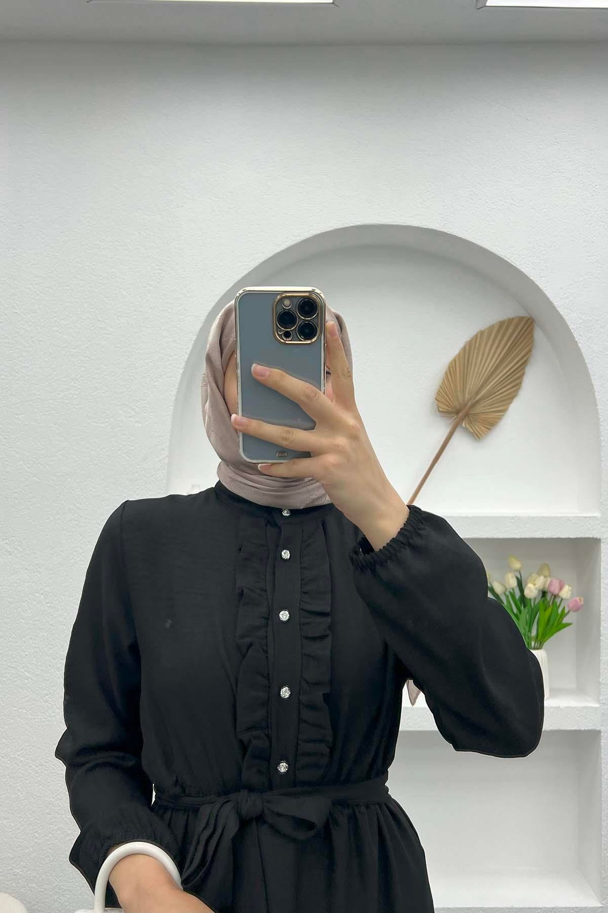 Önü Fırfırlı Elbise Siyah