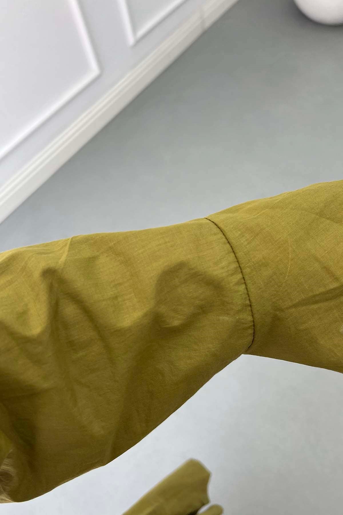 Önü Fırfırlı Yaka Bağlamalı Takım Olive Yeşil