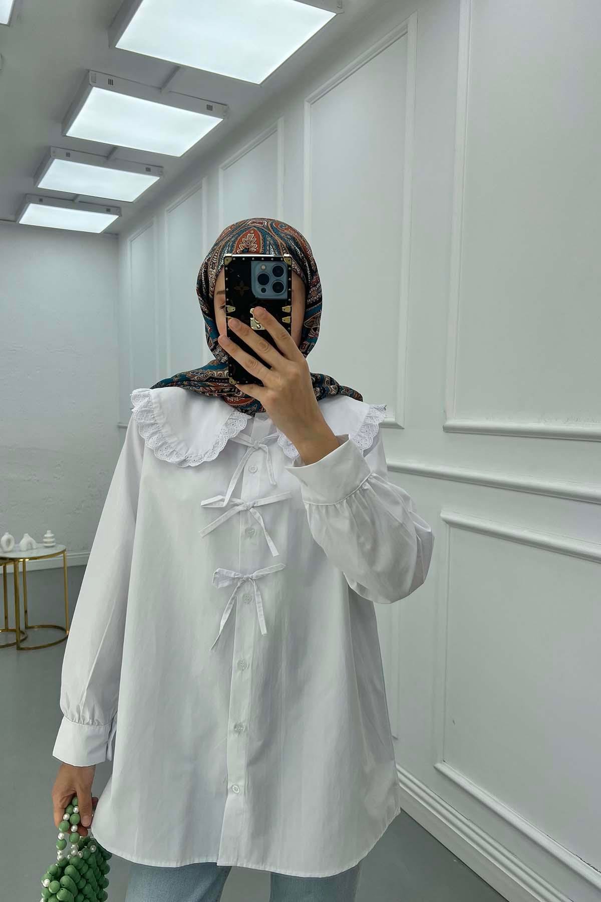 Önü Fiyonk Detaylı Bebe Yaka Gömlek Beyaz