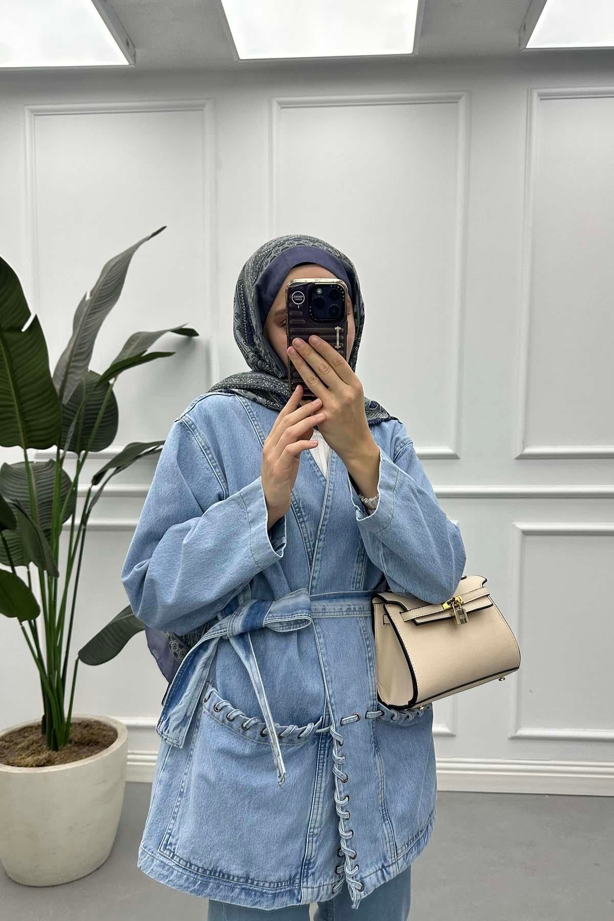 Örgü Detaylı Kuşaklı Denim Ceket Açık Mavi